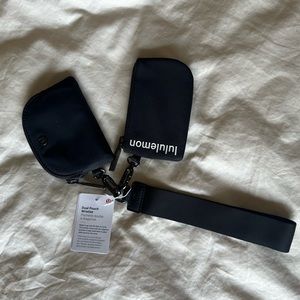 Lululemon Dual Pouch Wristlet